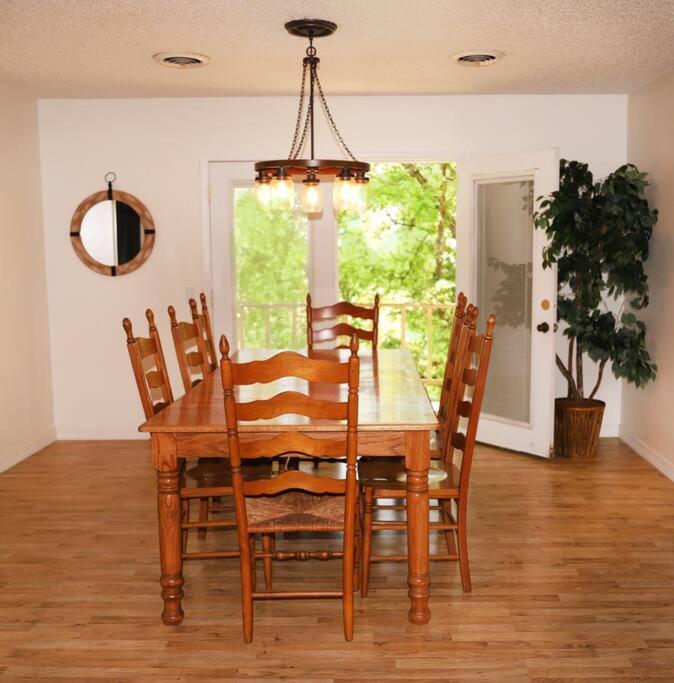 3 Bedroom Vacation Home Next To Silver Dollar City Branson Zewnętrze zdjęcie
